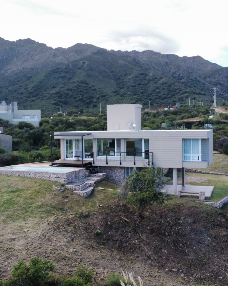 Casa Cerritos