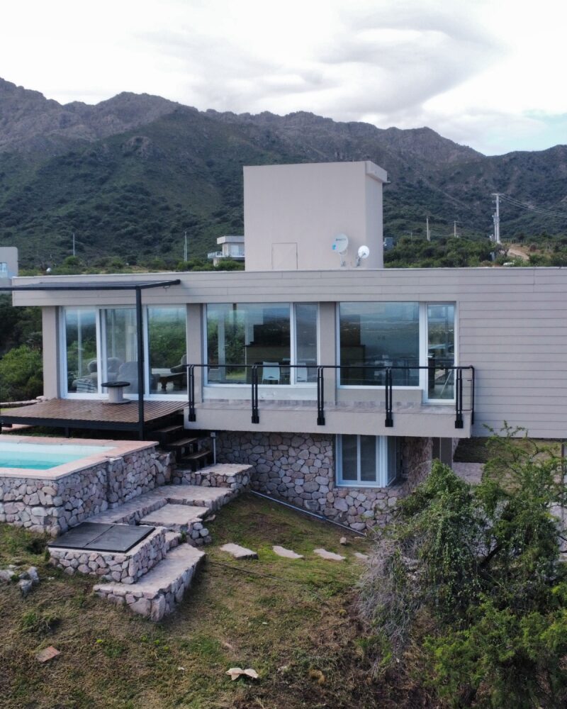 Casa Cerritos