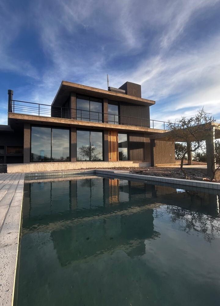 Casa Leguizamón — Viviendas de campo | Estudio 6 Arquitectura